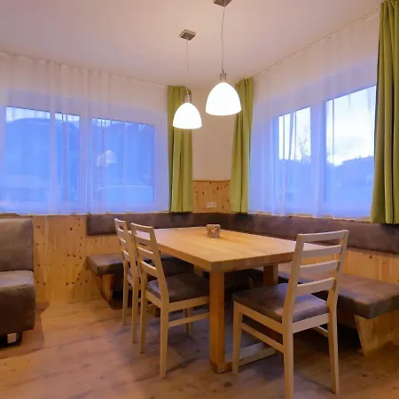 Apartment Flat In Near The Area Fuegen