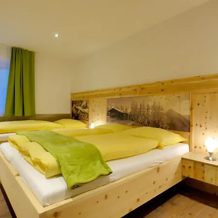 Flat In Near The Area * Fuegen