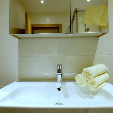 Flat In Near The Area * フューゲン