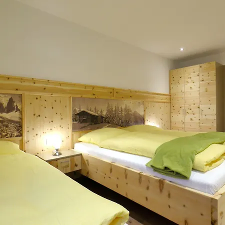 Flat In Near The Area * Fuegen