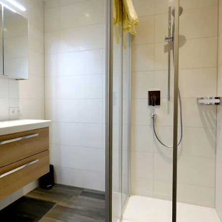 Flat In Near The Area Διαμέρισμα *